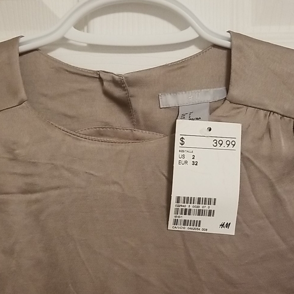 H&M tunic - Picture 2 of 3